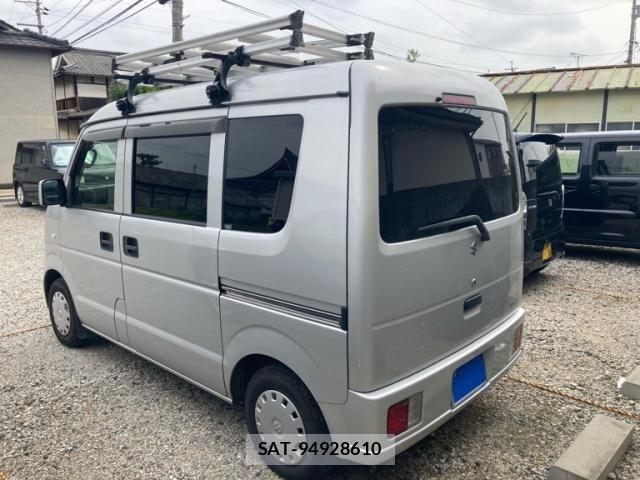 Suzuki EVERY 2012-07 7979188-1