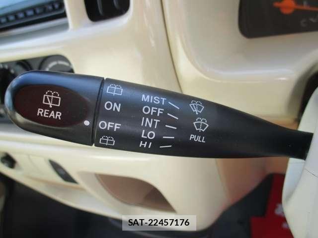 Suzuki EVERY 2004-12 8035452-16