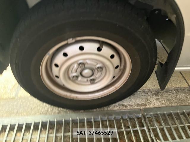 Suzuki EVERY 2018-07 8035454-4
