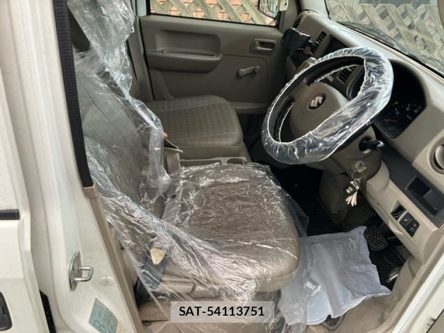 Suzuki EVERY 2014-08 8035464-12