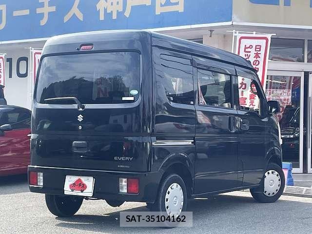 Suzuki EVERY 2017-03 8035453-2