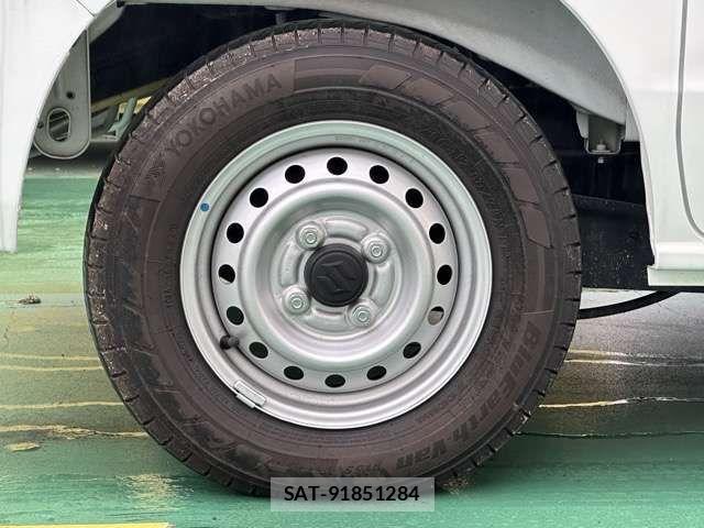 Suzuki EVERY 2024-01 8035448-12