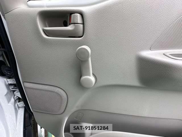 Suzuki EVERY 2024-01 8035448-13
