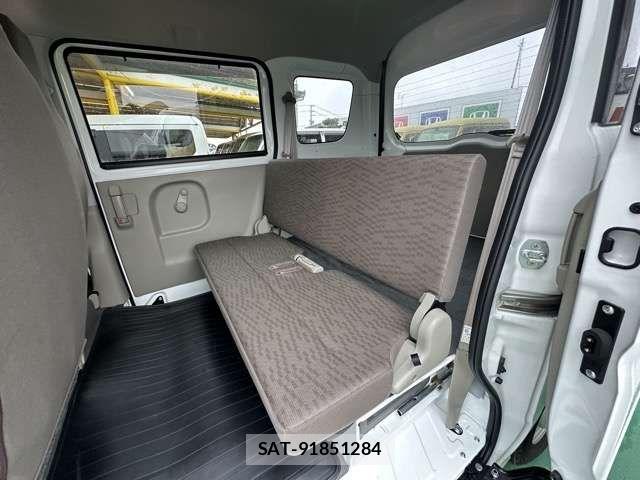 Suzuki EVERY 2024-01 8035448-5