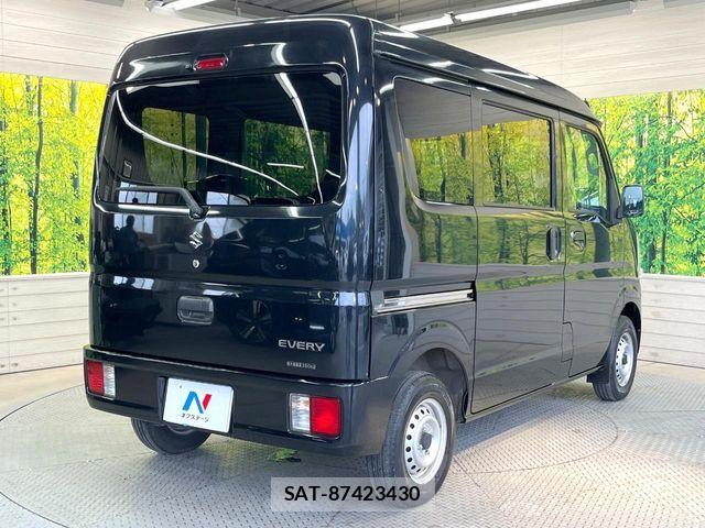Suzuki EVERY 2017-09 8035450-16