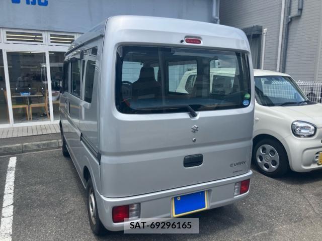 Suzuki EVERY 2018-06 8035455-5