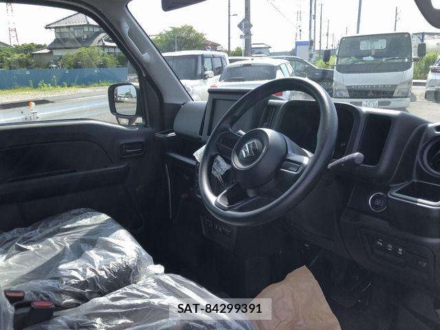 Suzuki EVERY 2026-05 8073703-15