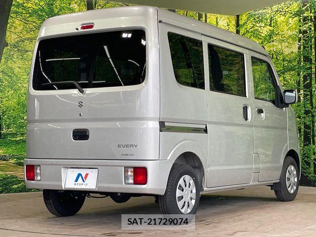 Suzuki EVERY 2024-03 8073704-15