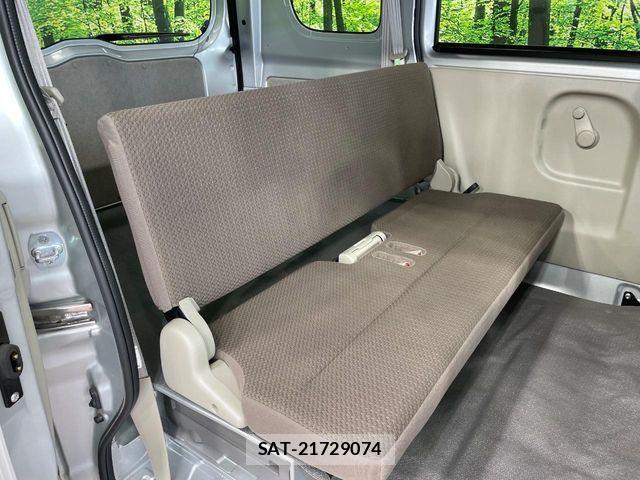 Suzuki EVERY 2024-03 8073704-7