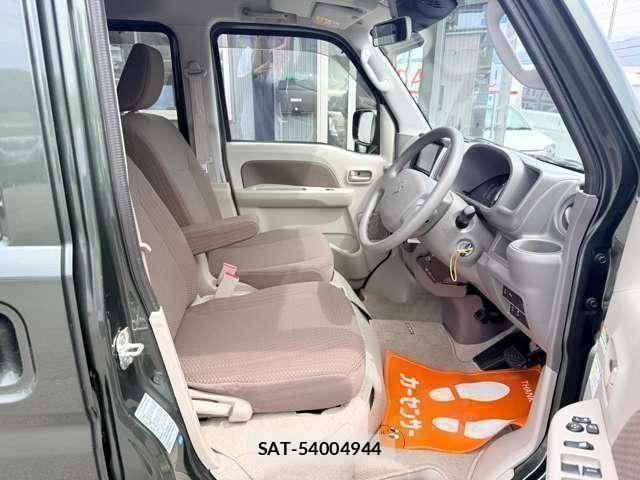 Suzuki EVERY 2020-01 8073705-23