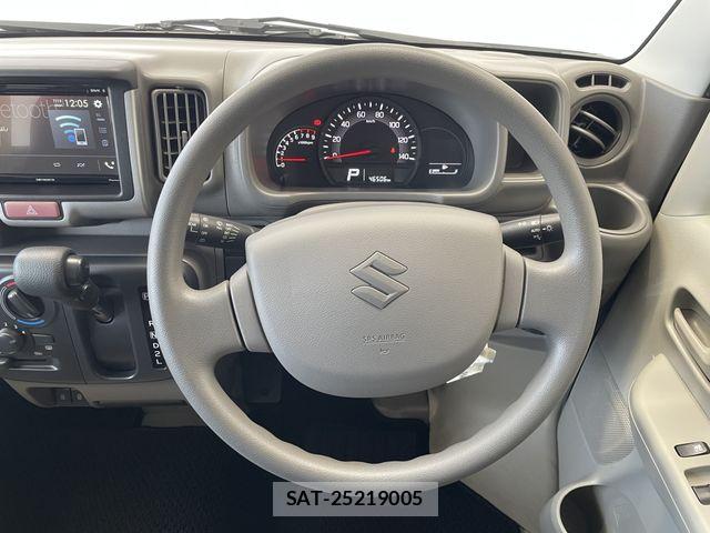 Suzuki EVERY 2022-03 8073710-9