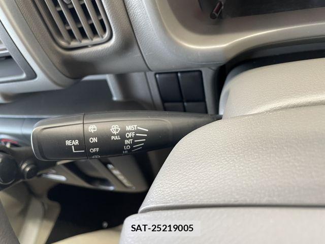 Suzuki EVERY 2022-03 8073710-10