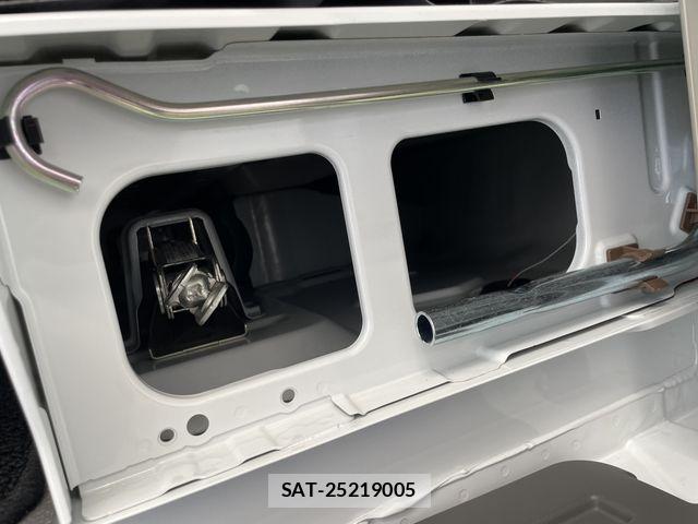 Suzuki EVERY 2022-03 8073710-14