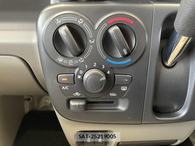 Suzuki EVERY 2022-03 8073710-17