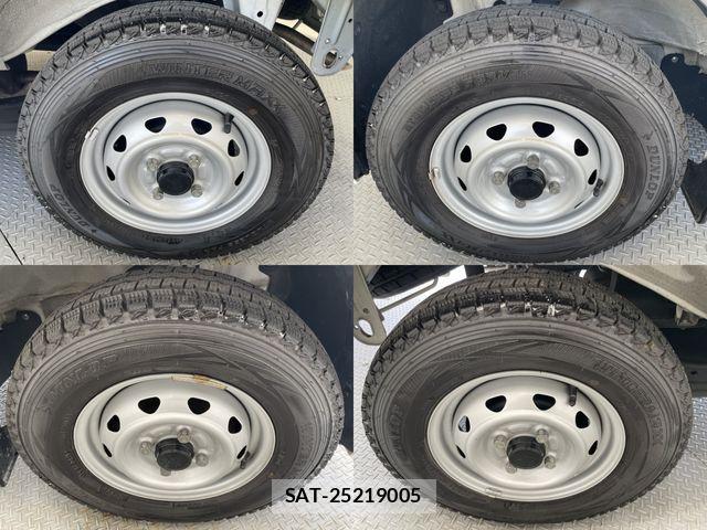 Suzuki EVERY 2022-03 8073710-25