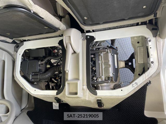 Suzuki EVERY 2022-03 8073710-27