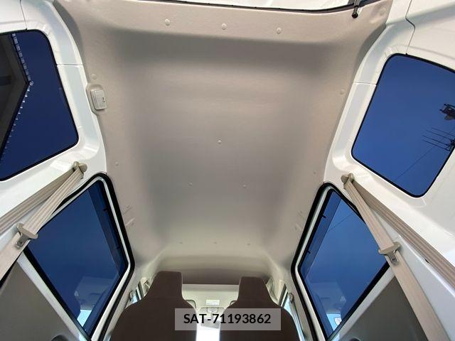 Suzuki EVERY 2020-02 8073713-19