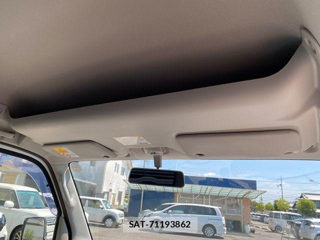 Suzuki EVERY 2020-02 8073713-22