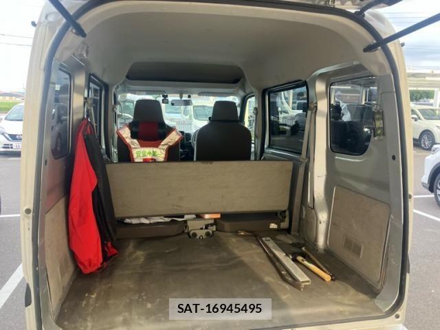Suzuki EVERY 2023-11 8073711-10