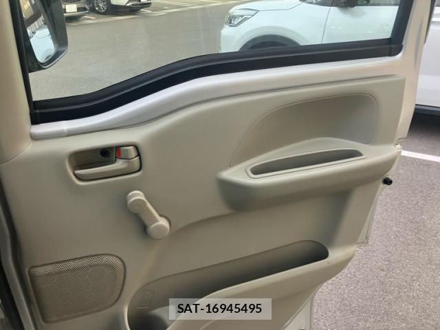 Suzuki EVERY 2023-11 8073711-12