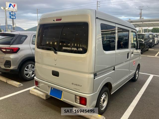 Suzuki EVERY 2023-11 8073711-3