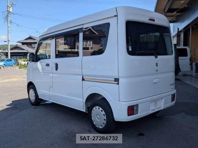 Suzuki EVERY 2016-06 8073707-18