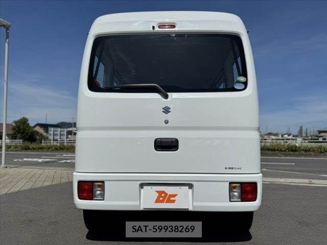Suzuki EVERY 2017-06 8073709-13