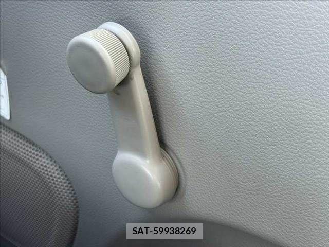 Suzuki EVERY 2017-06 8073709-24