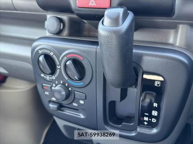 Suzuki EVERY 2017-06 8073709-2