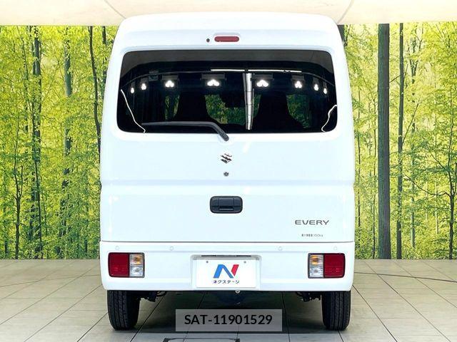 Suzuki EVERY 2022-05 8073708-14