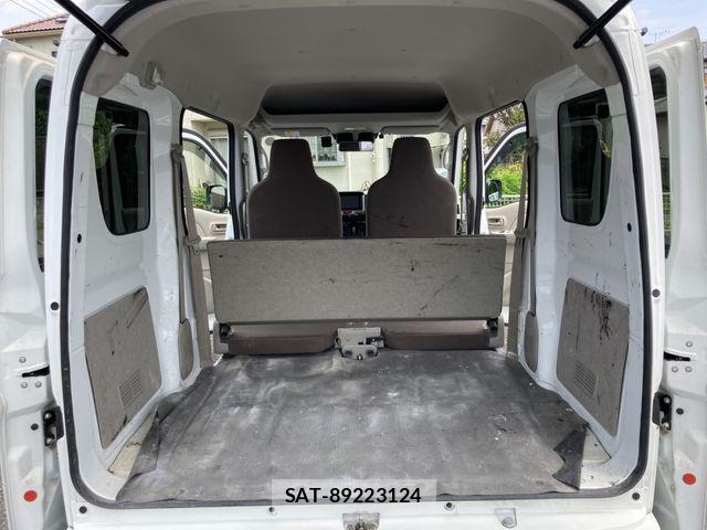 Suzuki EVERY 2020-03 8099083-11