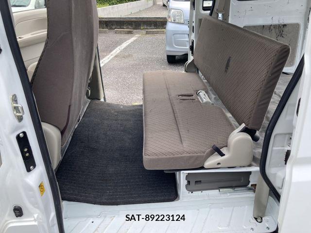 Suzuki EVERY 2020-03 8099083-13