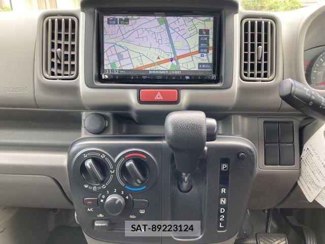 Suzuki EVERY 2020-03 8099083-18