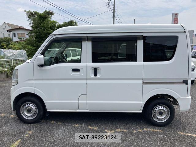 Suzuki EVERY 2020-03 8099083-8