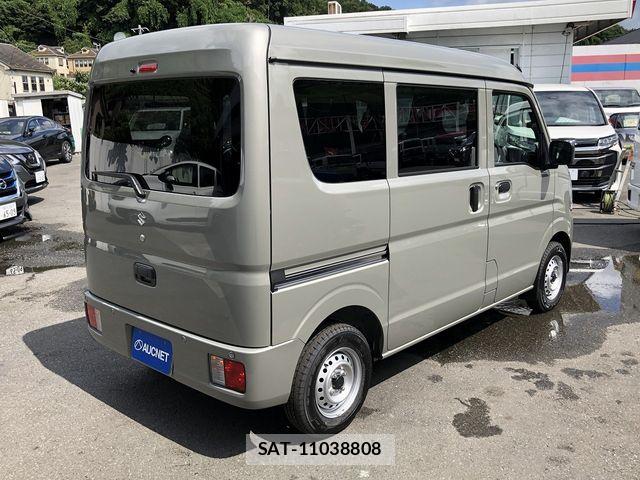 Suzuki EVERY 2026-06 8099071-1