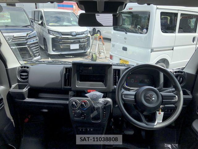 Suzuki EVERY 2026-06 8099071-2