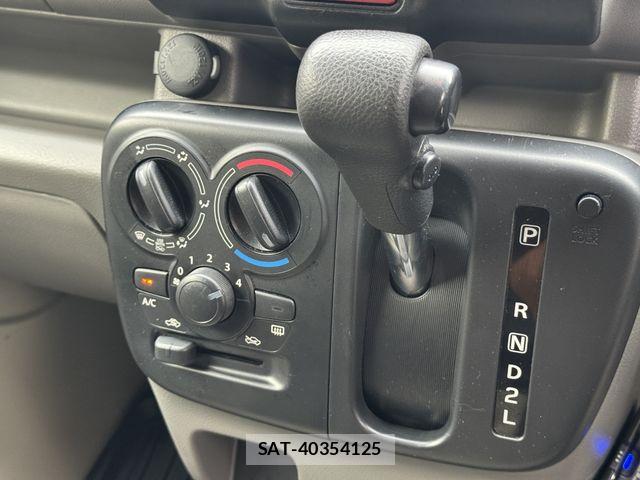 Suzuki EVERY 2021-05 8099075-3