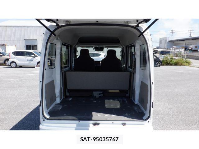Suzuki EVERY 2022-04 8099076-9