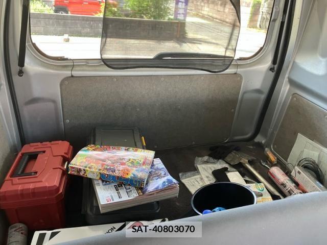 Suzuki EVERY 2014-07 8099094-11