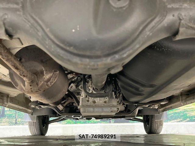 Suzuki EVERY 2018-03 8099082-17