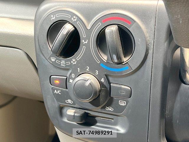 Suzuki EVERY 2018-03 8099082-3