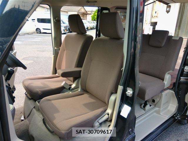 Suzuki EVERY 2015-03 8099081-17