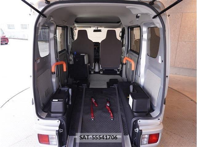 Suzuki EVERY 2016-12 8129998-4
