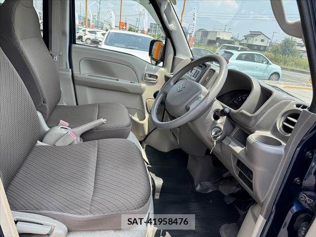 Suzuki EVERY 2019-07 8130002-15