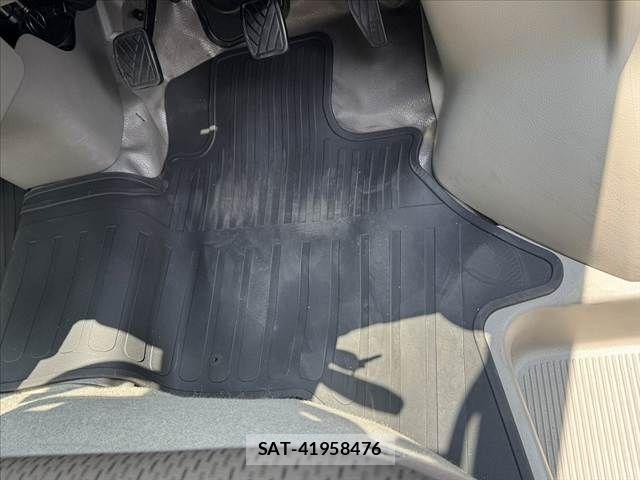 Suzuki EVERY 2019-07 8130002-24
