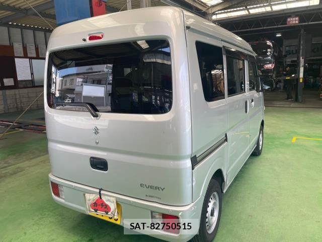 Suzuki EVERY 2025-04 8129997-2