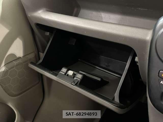 Suzuki EVERY 2021-04 8158393-15