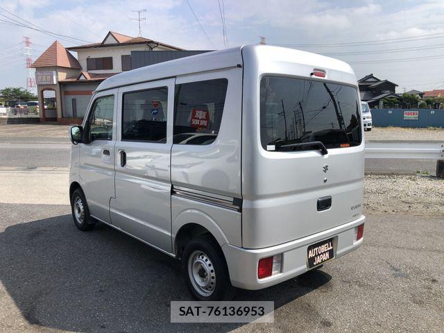 Suzuki EVERY 2020-12 8207460-17
