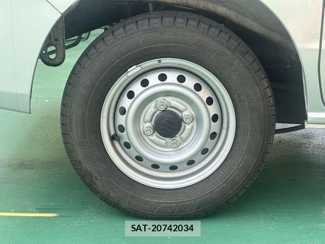 Suzuki EVERY 2024-01 8207456-13