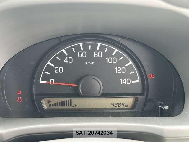 Suzuki EVERY 2024-01 8207456-18